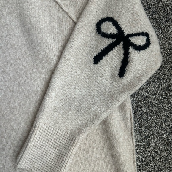 Aerie Beige Sweater with Navy Bow Details - Picture 2 of 3